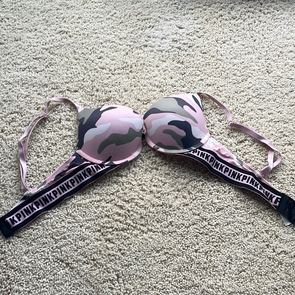 VS PINK push up camo bra